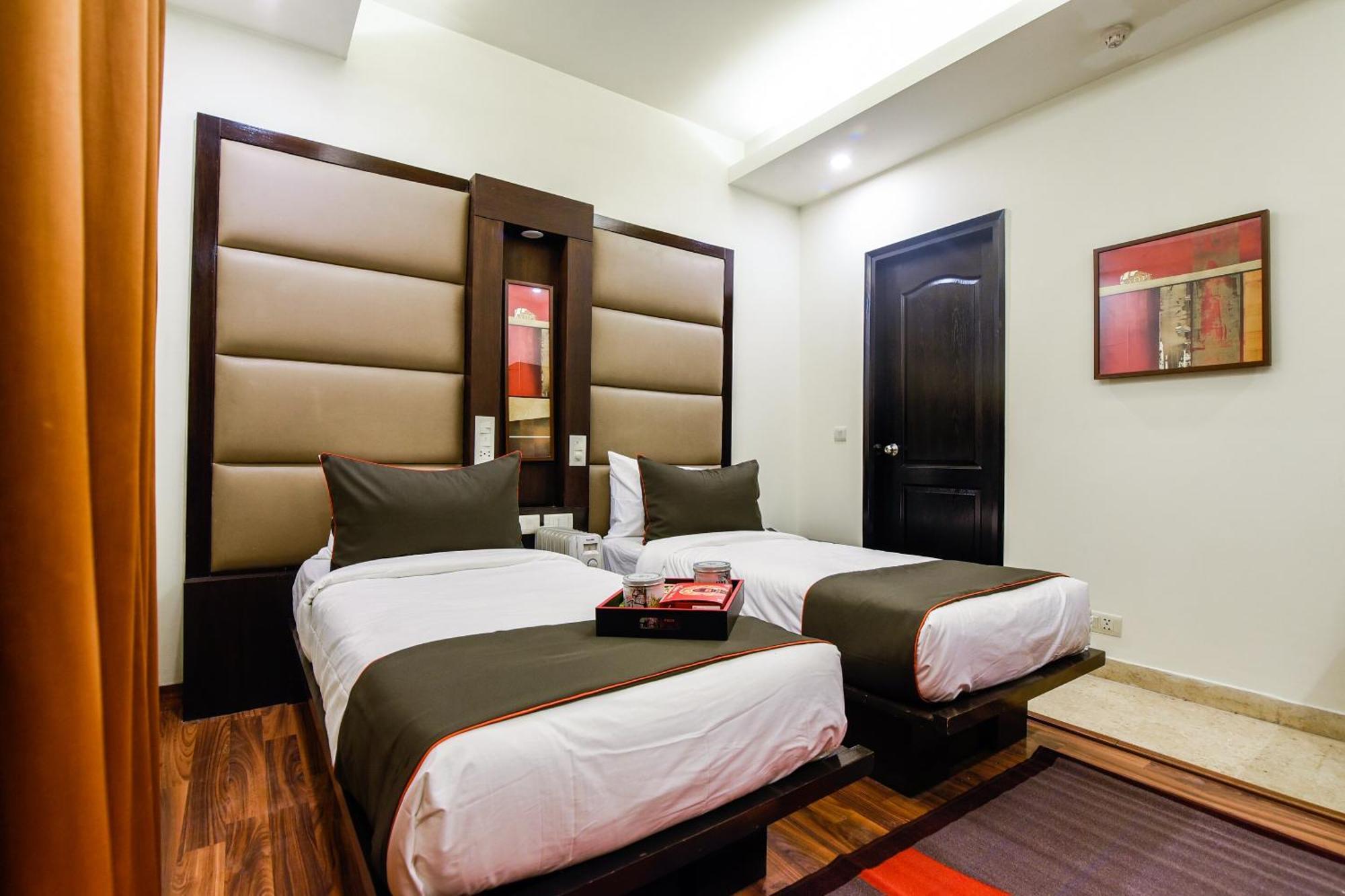 Hotel O Venkata Sai Sadan Mathrusree Nagar Kondapur  Экстерьер фото